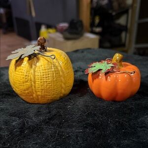 Ceramic tabletop pumpkins